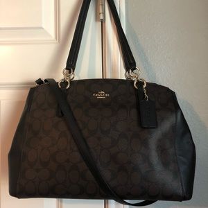 coach signature hand bag